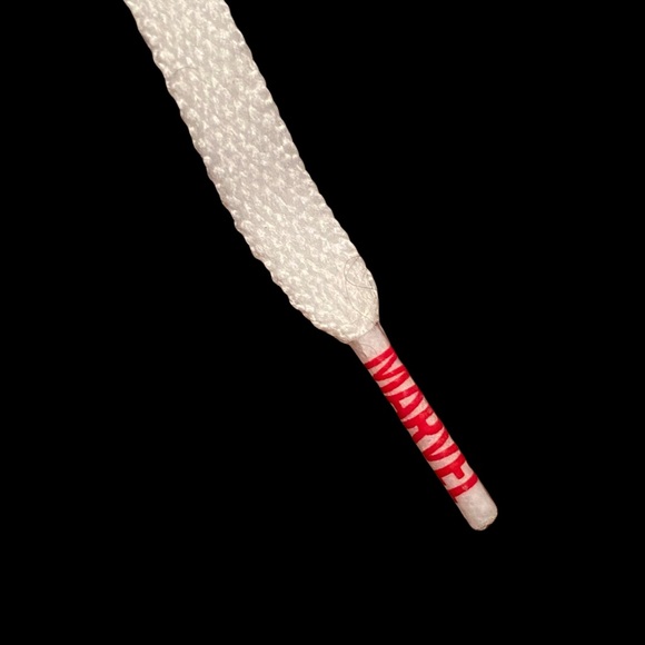 VANS Authentic Marvel Head Sneakers - Picture 6 of 16